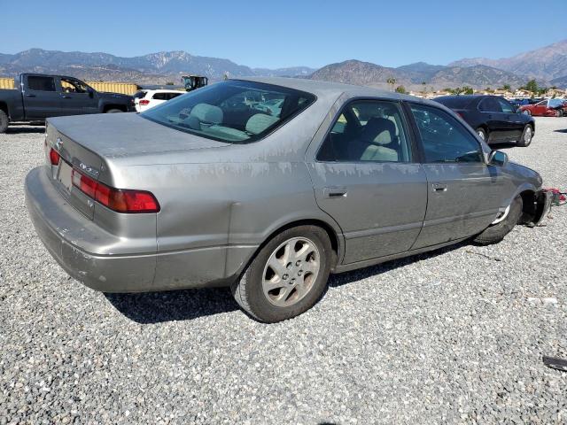 Photo 2 VIN: JT2BF28K1X0161923 - TOYOTA CAMRY 