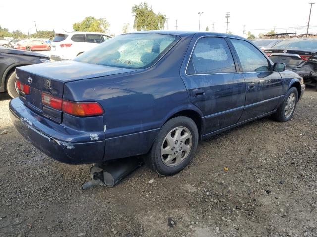 Photo 2 VIN: JT2BF28K2W0135491 - TOYOTA CAMRY LE 