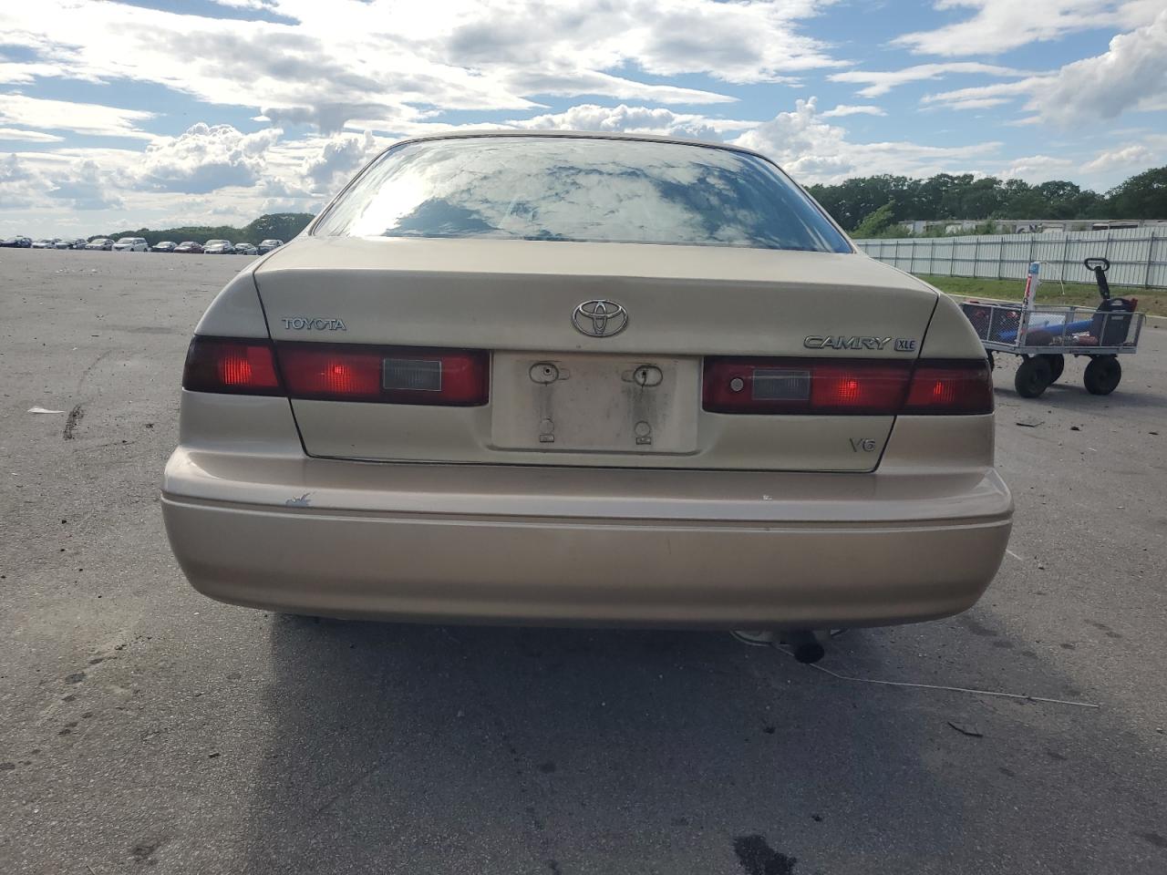 Photo 5 VIN: JT2BF28K2X0206562 - TOYOTA CAMRY 