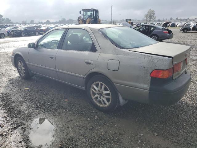 Photo 1 VIN: JT2BF28K2Y0259912 - TOYOTA CAMRY 