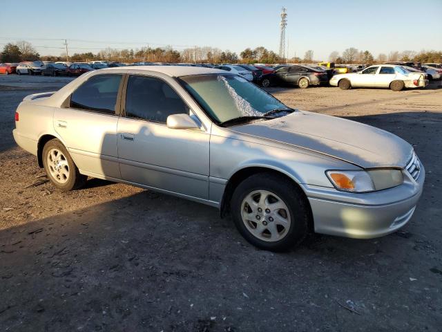 Photo 3 VIN: JT2BF28K310305074 - TOYOTA CAMRY 