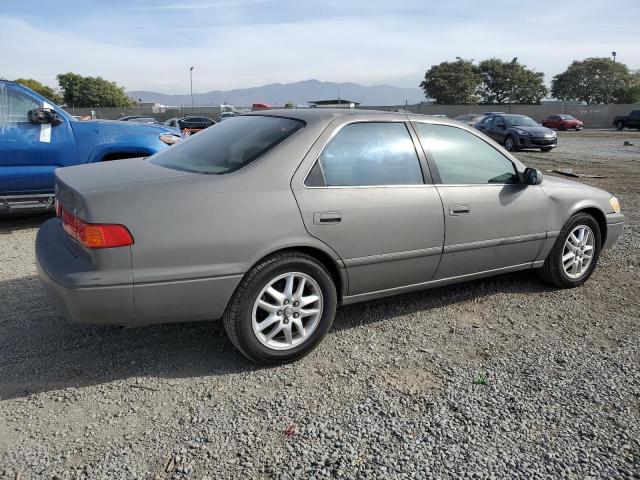 Photo 2 VIN: JT2BF28K3Y0249731 - TOYOTA CAMRY LE 