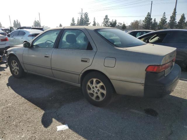 Photo 1 VIN: JT2BF28K4W0106302 - TOYOTA CAMRY LE 