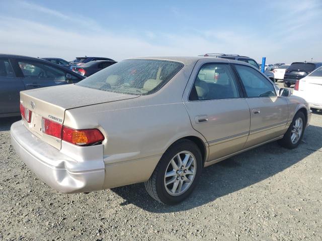 Photo 2 VIN: JT2BF28K5Y0258253 - TOYOTA CAMRY LE 