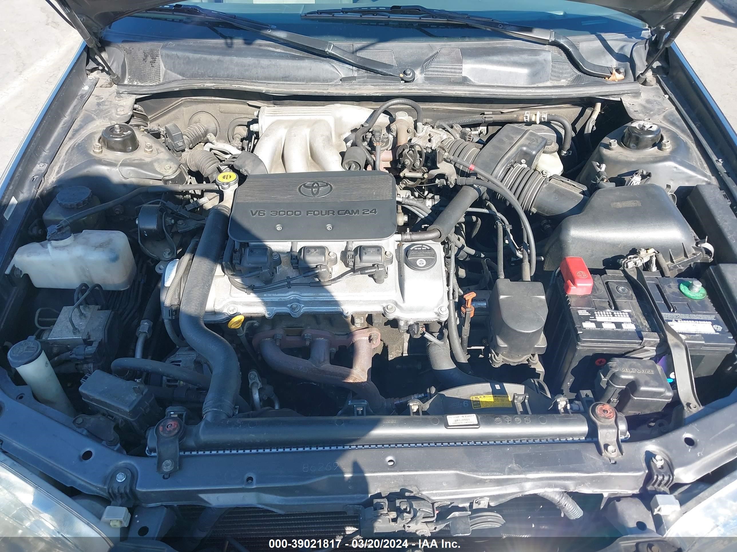 Photo 9 VIN: JT2BF28K5Y0272945 - TOYOTA CAMRY 