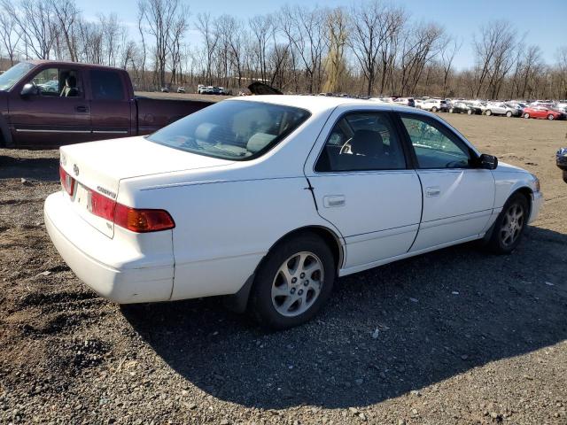 Photo 2 VIN: JT2BF28K6Y0250467 - TOYOTA CAMRY 