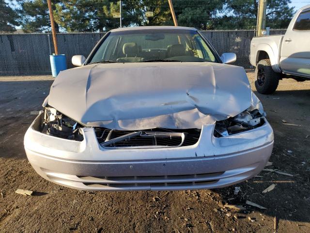 Photo 4 VIN: JT2BF28K7X0155852 - TOYOTA CAMRY LE 