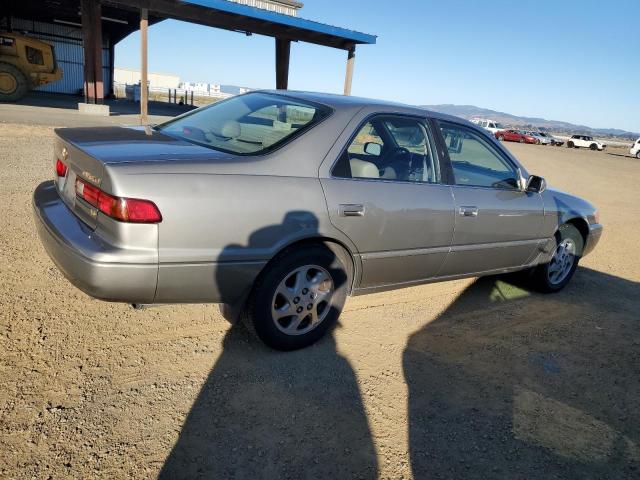 Photo 2 VIN: JT2BF28K9W0122995 - TOYOTA CAMRY LE 