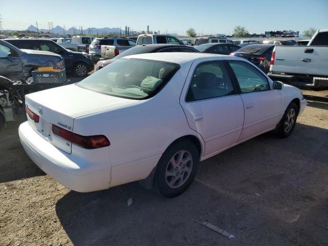 Photo 2 VIN: JT2BF28KXX0228289 - TOYOTA CAMRY 