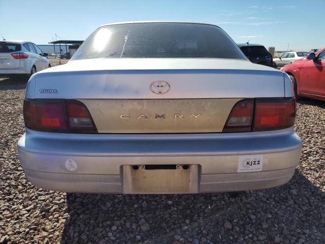 Photo 5 VIN: JT2BG12K4T0394625 - TOYOTA CAMRY 