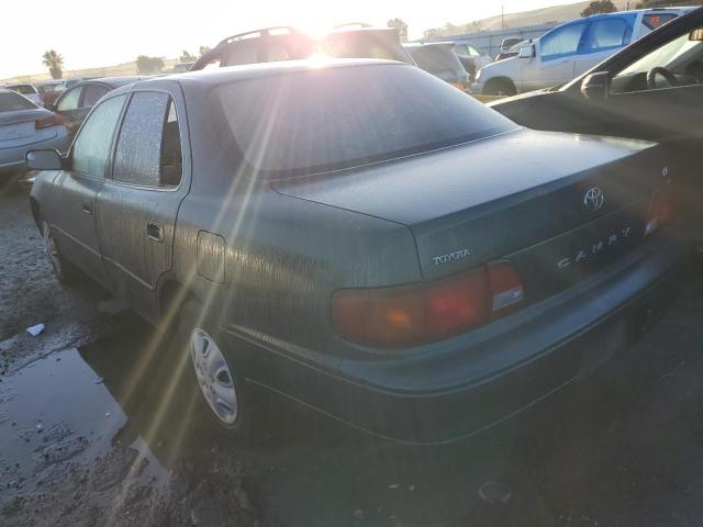 Photo 1 VIN: JT2BG12K4T0395189 - TOYOTA CAMRY DX 