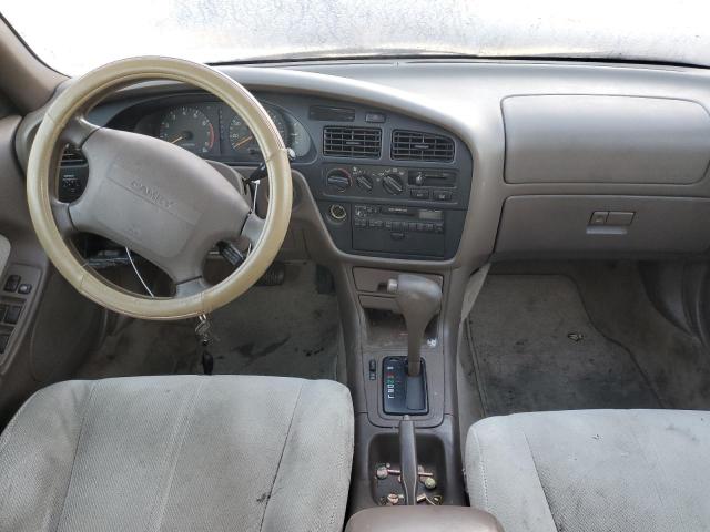 Photo 7 VIN: JT2BG12K4T0395189 - TOYOTA CAMRY DX 