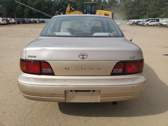 Photo 5 VIN: JT2BG12K6T0415345 - TOYOTA CAMRY DX 