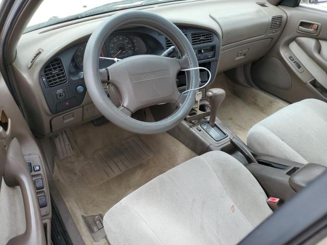 Photo 7 VIN: JT2BG12K7T0394442 - TOYOTA CAMRY DX 