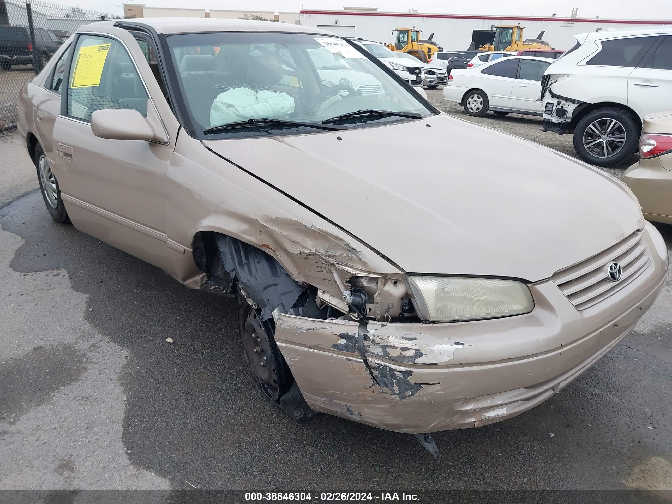 Photo 5 VIN: JT2BG22K0V0026368 - TOYOTA CAMRY 