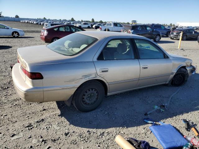 Photo 2 VIN: JT2BG22K0V0080639 - TOYOTA CAMRY LE 