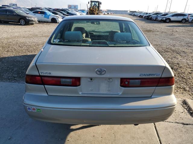 Photo 5 VIN: JT2BG22K0W0172805 - TOYOTA CAMRY 