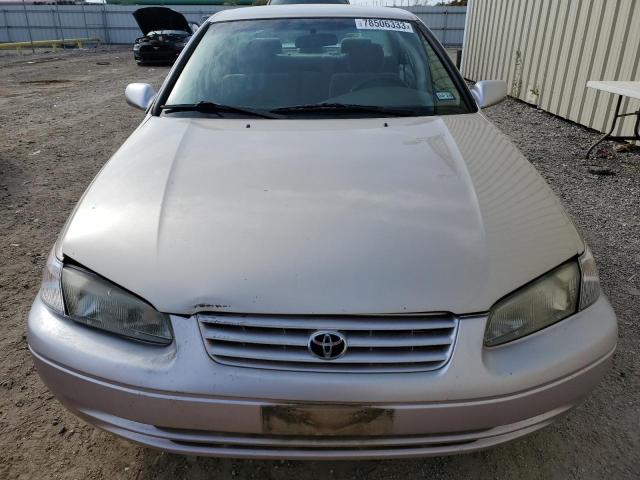 Photo 4 VIN: JT2BG22K0W0195226 - TOYOTA CAMRY 