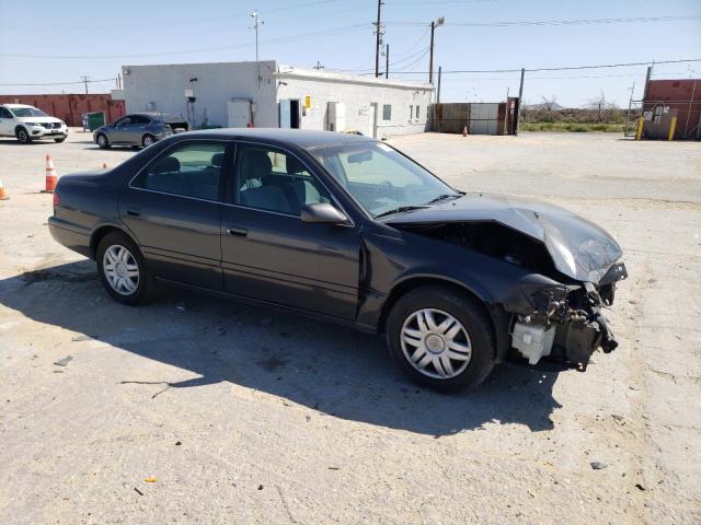 Photo 3 VIN: JT2BG22K0Y0498011 - TOYOTA CAMRY 