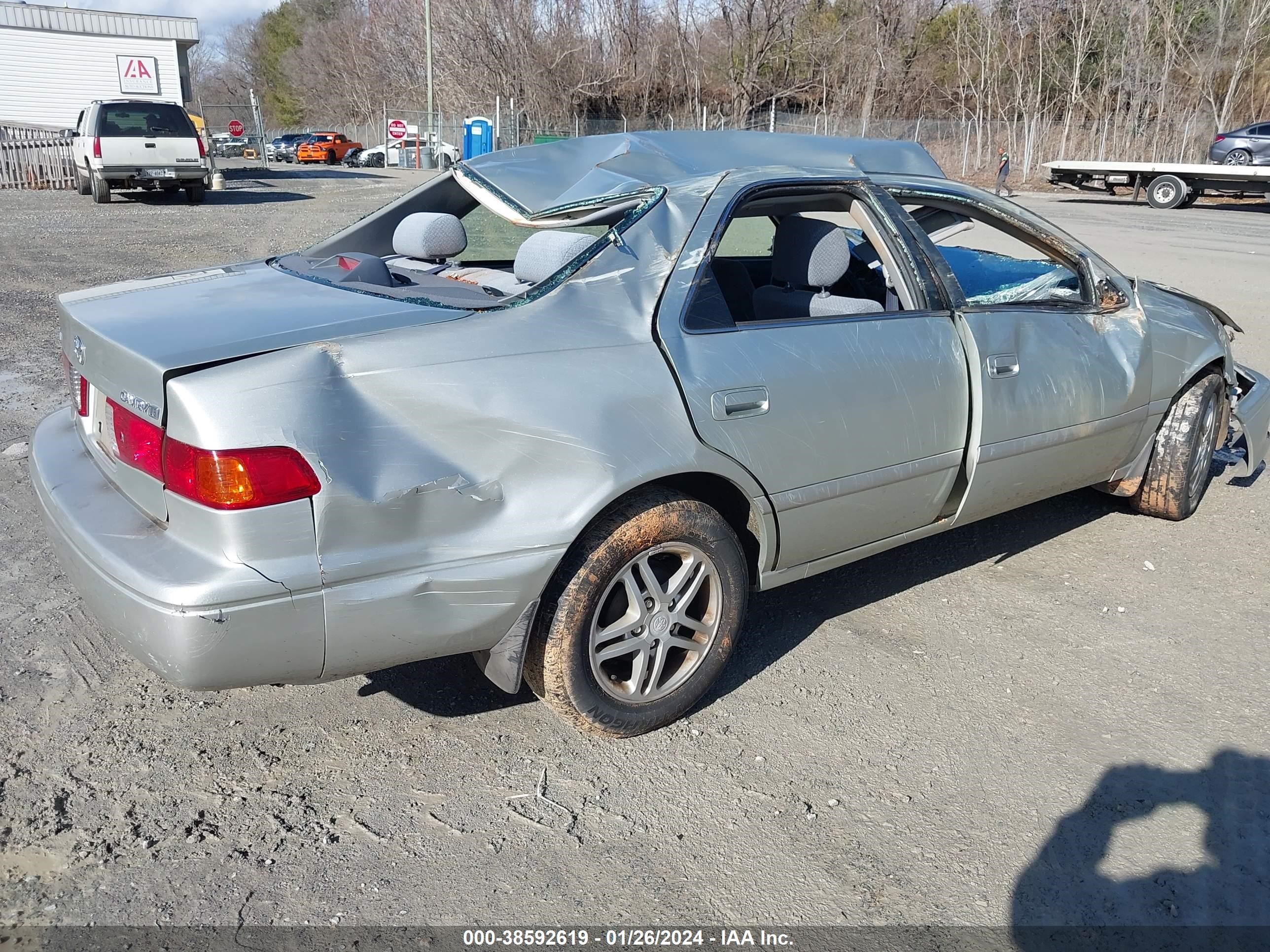 Photo 3 VIN: JT2BG22K110595658 - TOYOTA CAMRY 