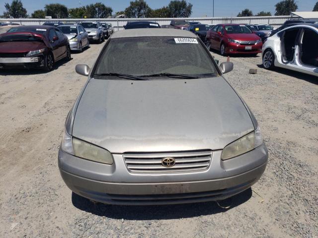 Photo 4 VIN: JT2BG22K1V0006372 - TOYOTA CAMRY LE 