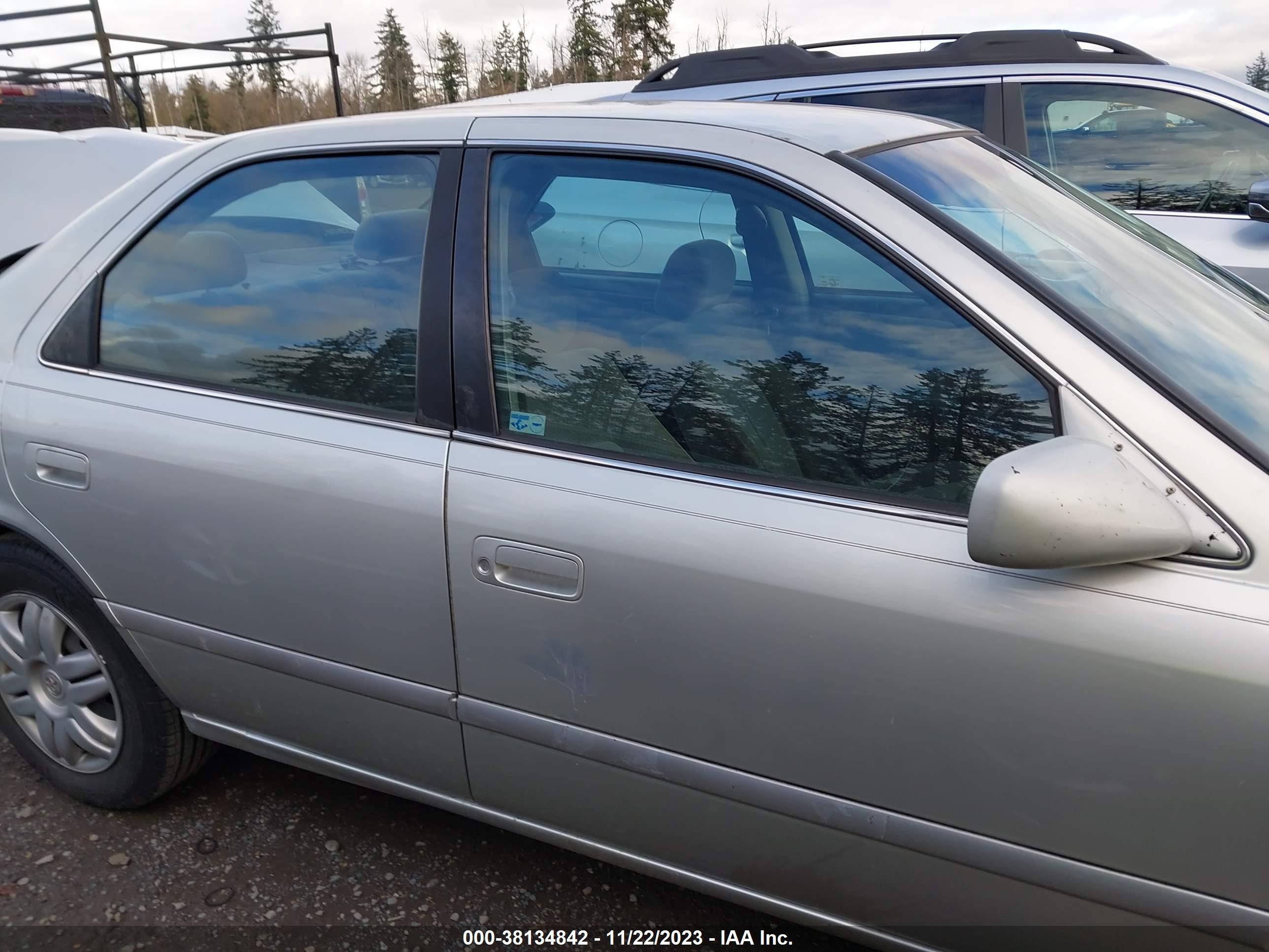 Photo 12 VIN: JT2BG22K210568338 - TOYOTA CAMRY 