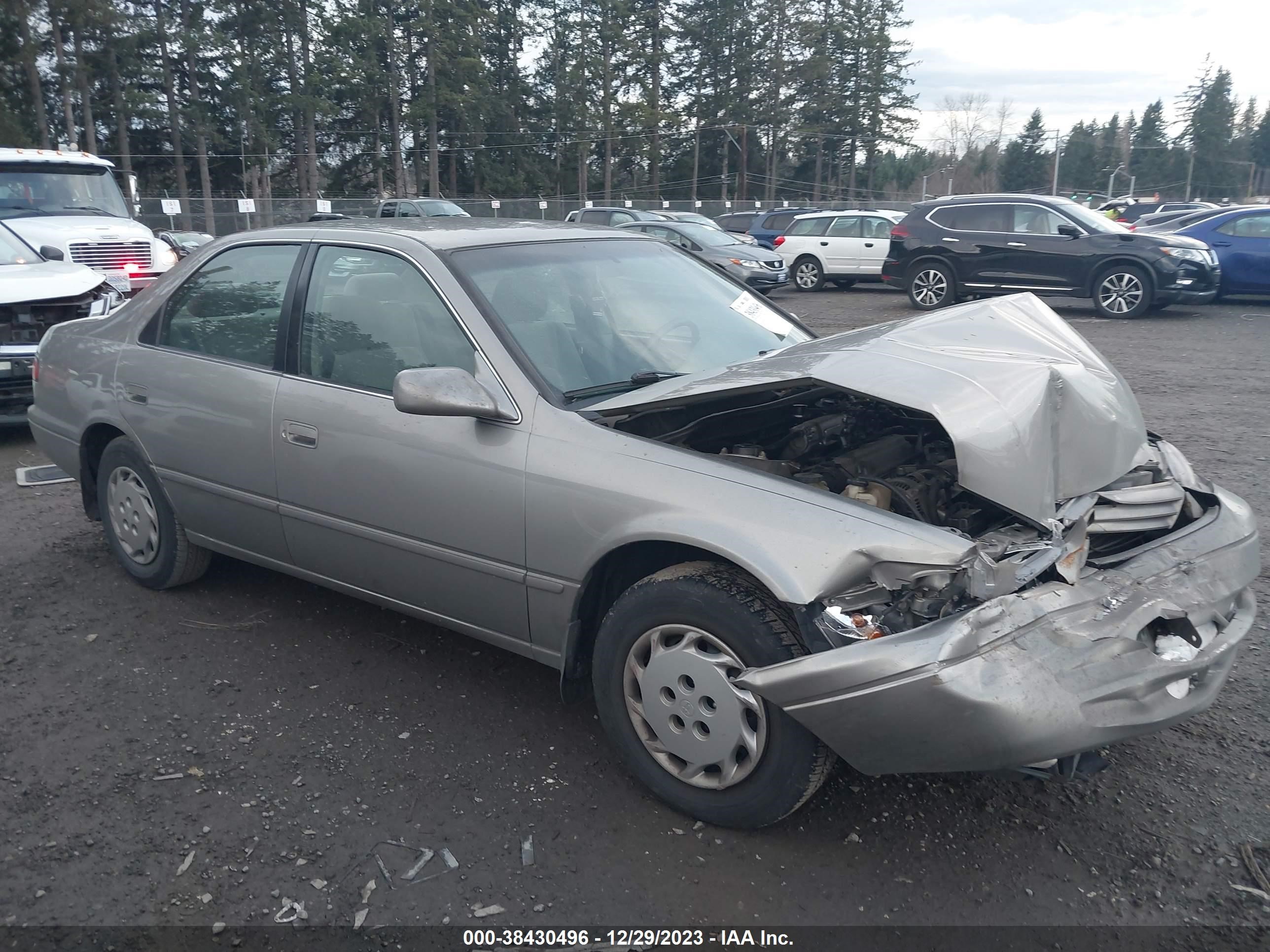 Photo 12 VIN: JT2BG22K2V0019714 - TOYOTA CAMRY 