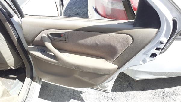 Photo 19 VIN: JT2BG22K2V0075510 - TOYOTA CAMRY 