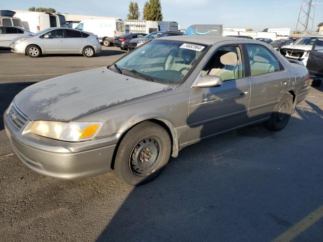 Photo 0 VIN: JT2BG22K2Y0395916 - TOYOTA CAMRY CE 