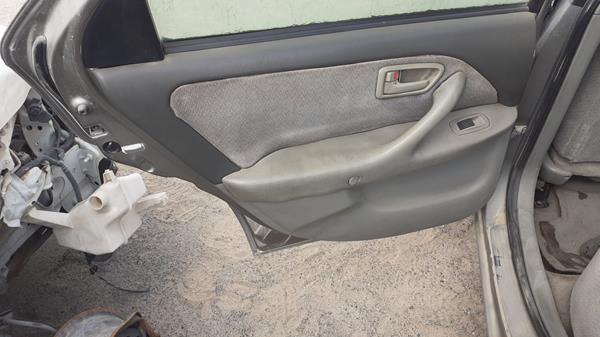 Photo 19 VIN: JT2BG22K2Y0471781 - TOYOTA CAMRY 