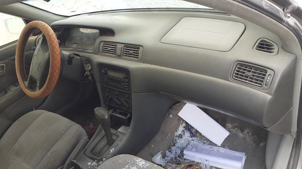 Photo 24 VIN: JT2BG22K2Y0471781 - TOYOTA CAMRY 