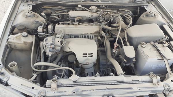 Photo 27 VIN: JT2BG22K2Y0471781 - TOYOTA CAMRY 