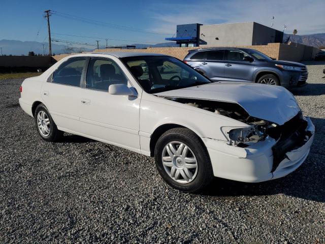 Photo 3 VIN: JT2BG22K2Y0529758 - TOYOTA CAMRY 