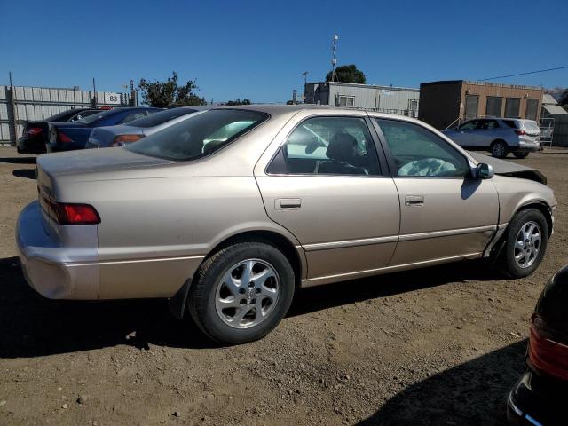 Photo 2 VIN: JT2BG22K3W0117569 - TOYOTA CAMRY CE 