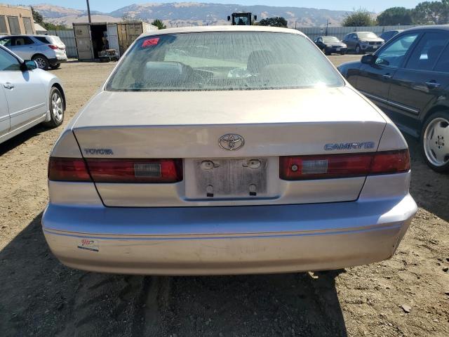 Photo 5 VIN: JT2BG22K3W0117569 - TOYOTA CAMRY CE 