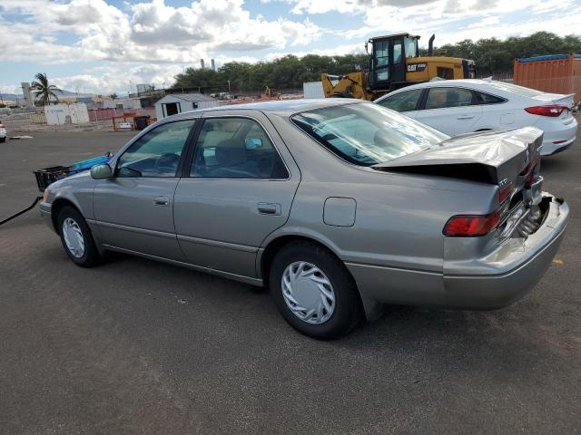 Photo 1 VIN: JT2BG22K3W0185886 - TOYOTA CAMRY 