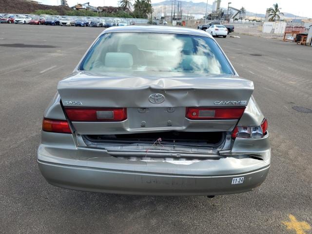 Photo 5 VIN: JT2BG22K3W0185886 - TOYOTA CAMRY 