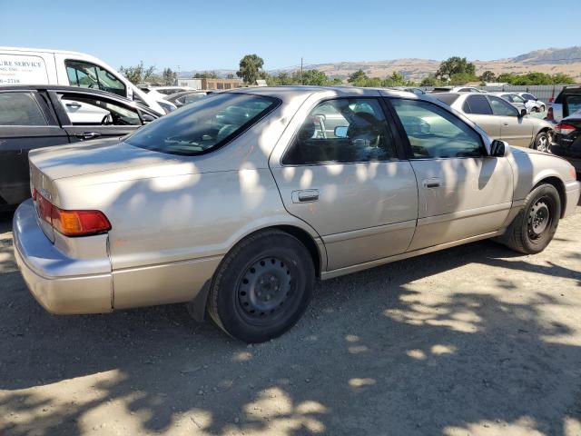 Photo 2 VIN: JT2BG22K3Y0486029 - TOYOTA CAMRY CE 