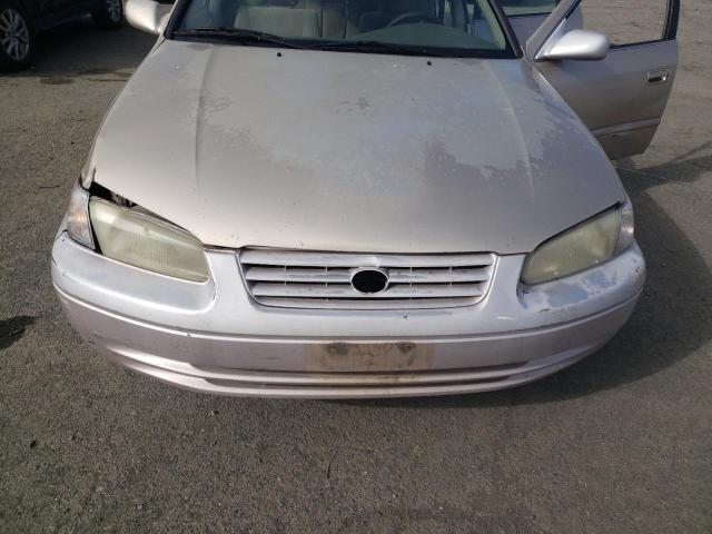 Photo 10 VIN: JT2BG22K4V0092759 - TOYOTA CAMRY 