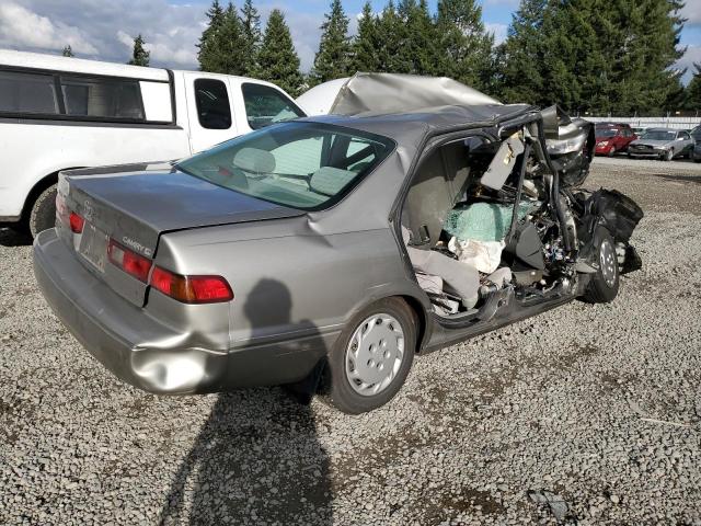 Photo 2 VIN: JT2BG22K4X0357845 - TOYOTA CAMRY 