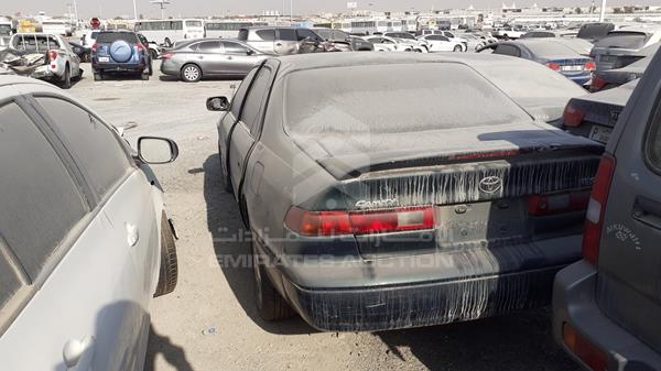 Photo 6 VIN: JT2BG22K5W0137578 - TOYOTA CAMRY 