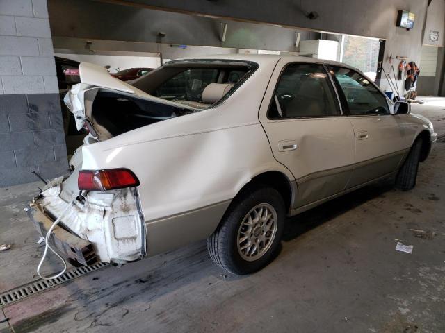 Photo 2 VIN: JT2BG22K5X0365386 - TOYOTA CAMRY 