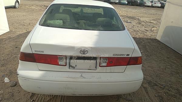 Photo 5 VIN: JT2BG22K5X0366523 - TOYOTA CAMRY 