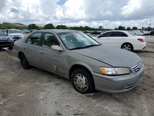 Photo 3 VIN: JT2BG22K6V0036970 - TOYOTA CAMRY 