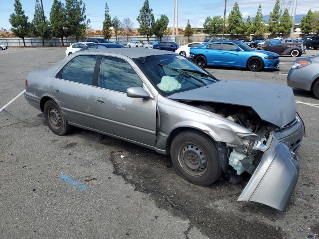 Photo 3 VIN: JT2BG22K6W0174591 - TOYOTA CAMRY CE 