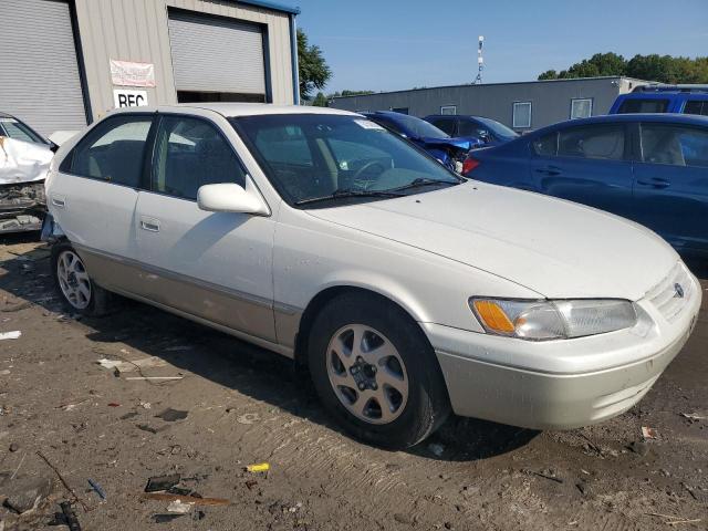 Photo 3 VIN: JT2BG22K6X0358589 - TOYOTA CAMRY LE 