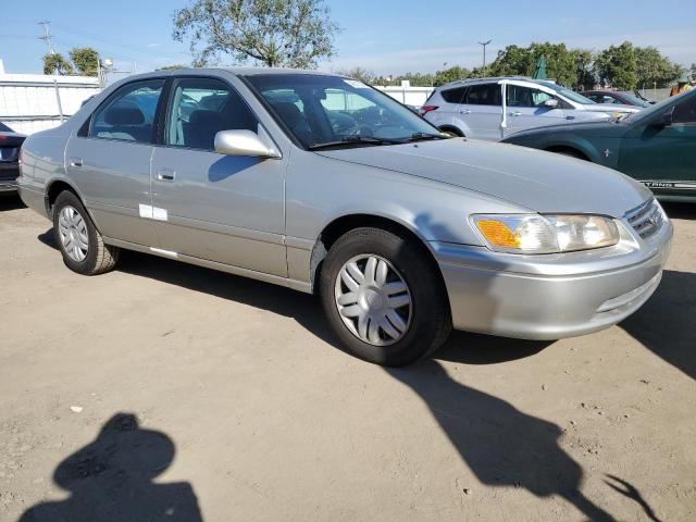 Photo 3 VIN: JT2BG22K6Y0455776 - TOYOTA CAMRY 