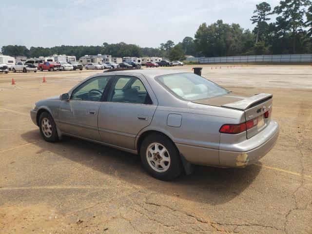 Photo 1 VIN: JT2BG22K7X0279013 - TOYOTA CAMRY LE 