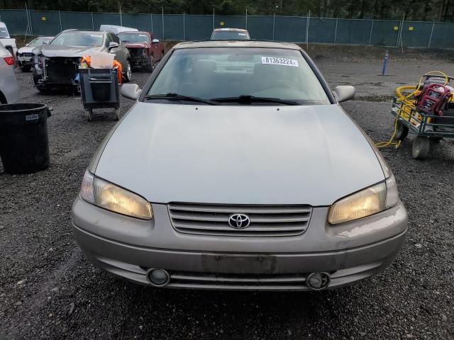 Photo 4 VIN: JT2BG22K7X0366362 - TOYOTA CAMRY LE 