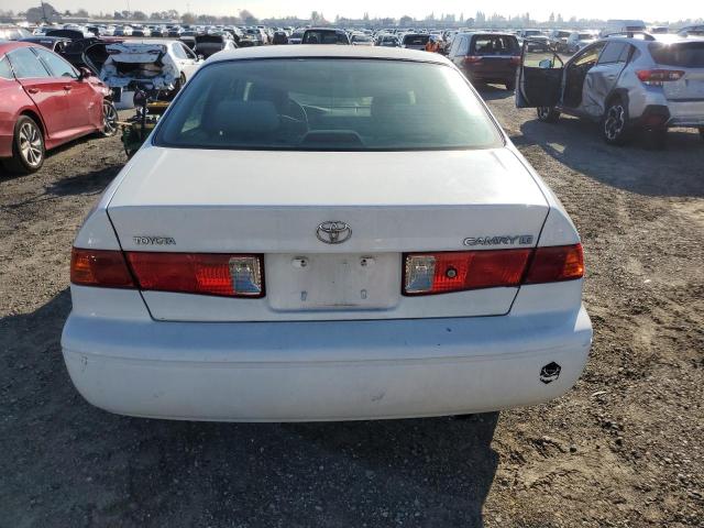 Photo 5 VIN: JT2BG22K7Y0526855 - TOYOTA CAMRY CE 